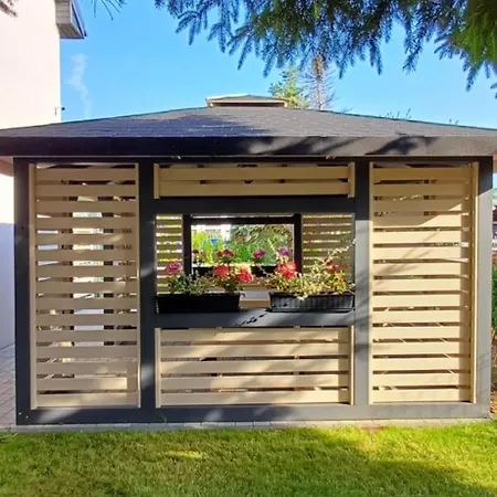 Nadmorskie Lofty * Гонски